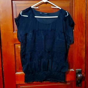 Lace Maurice's shirt